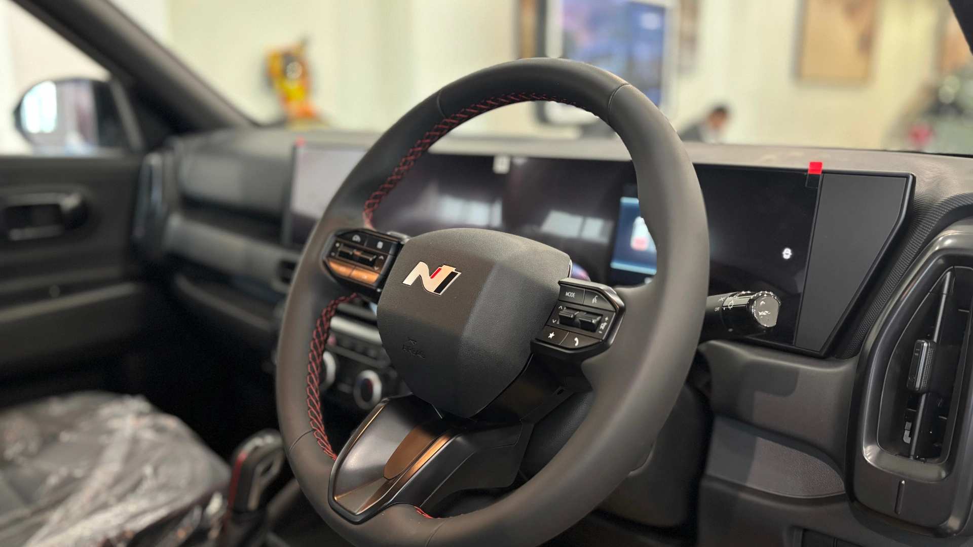 Hyundai Venue N Line steering