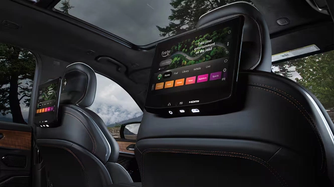 2026 Jeep Grand Cherokee interior