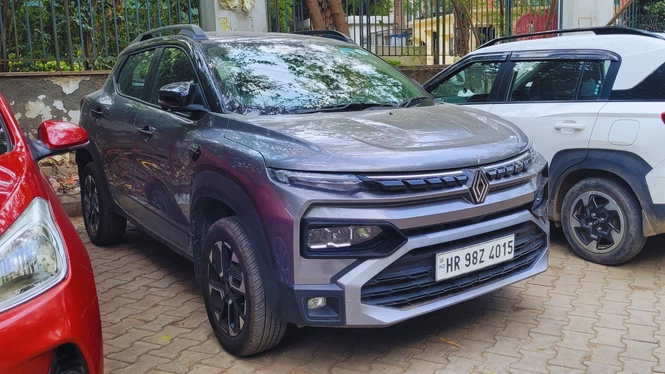 Renault Kiger front