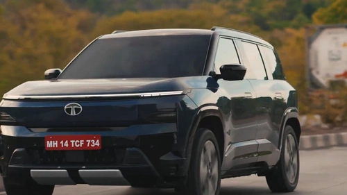 Tata Sierra EV Covers 702 Km in Range Test Ahead of Launch Image
