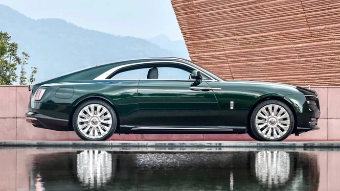 Rolls-Royce Spectre