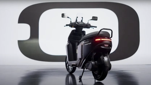 TVS Orbiter vs TVS iQube: Detailed Comparison