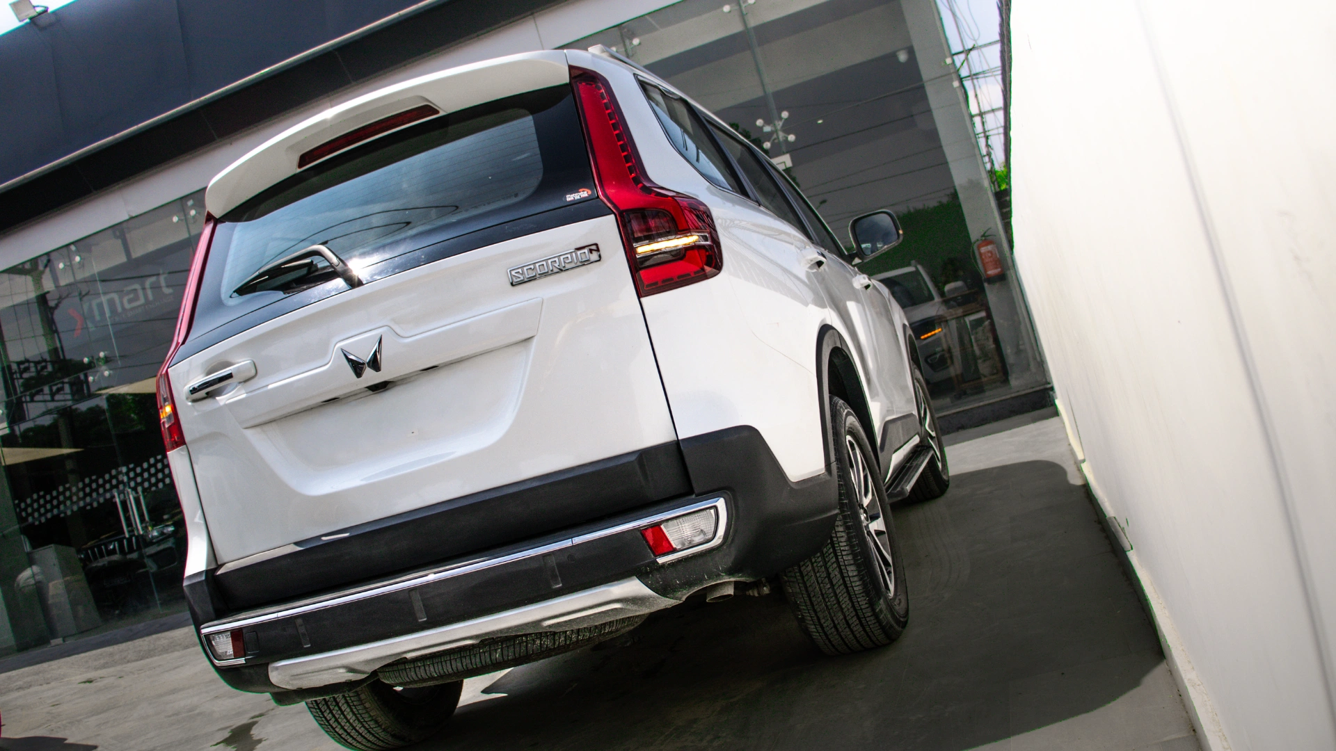 Scorpio N White rear