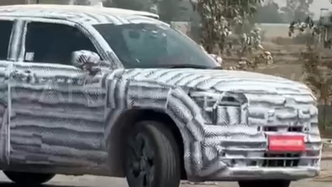 Maruti Suzuki YMC project camouflaged car spotted