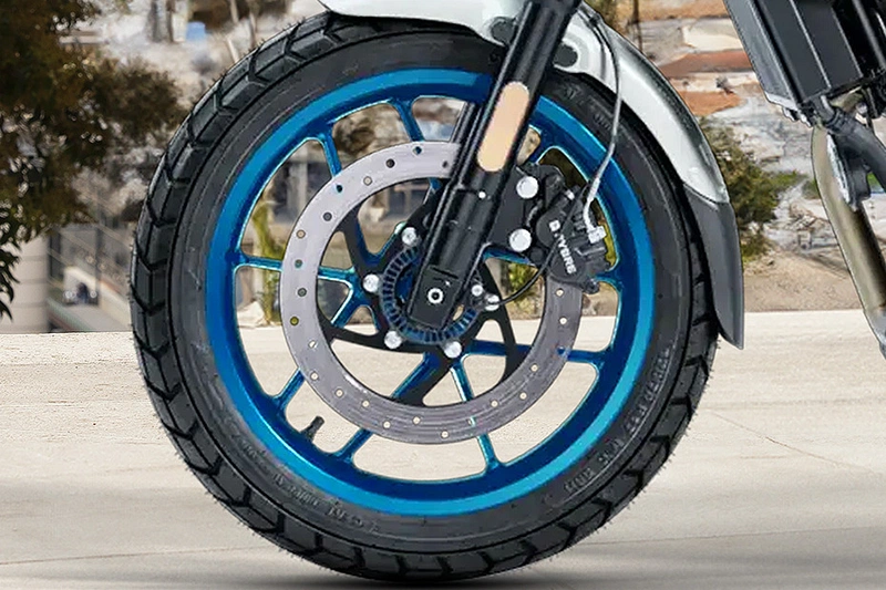 Royal Enfield Guerrilla 450