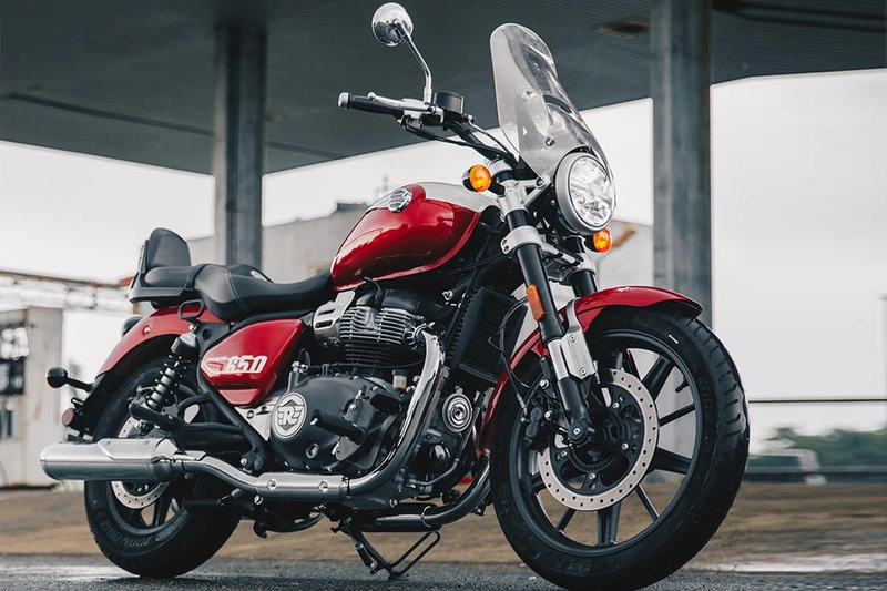 Royal Enfield Super Meteor 650