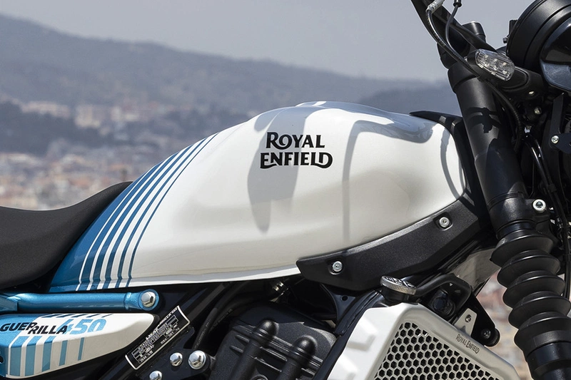 Royal Enfield Guerrilla 450