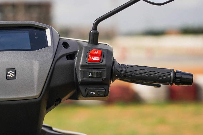 Suzuki e Access