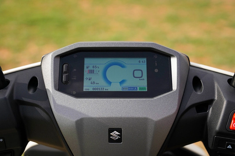 Suzuki e Access