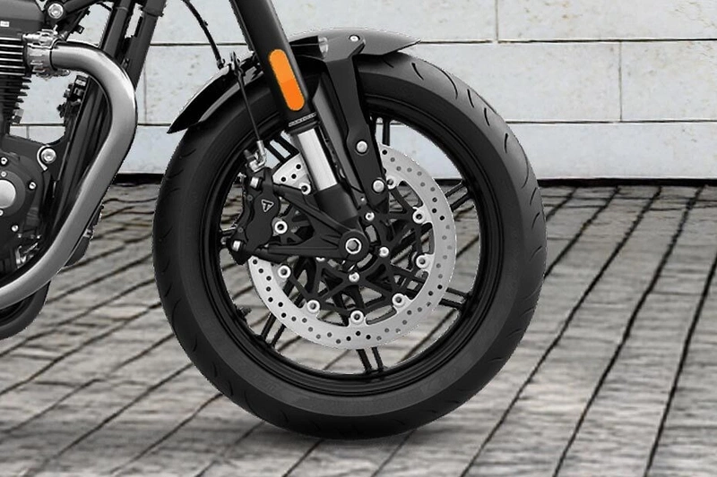 Triumph Speed Twin 1200