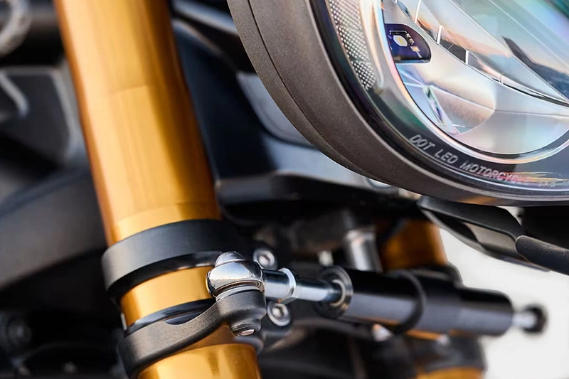 Triumph Speed Triple 1200