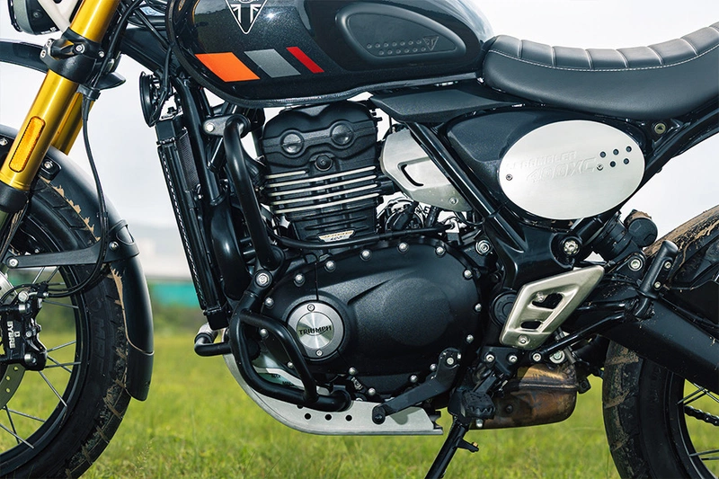 Triumph Scrambler 400 XC