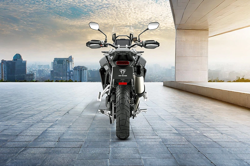 Triumph Tiger 900
