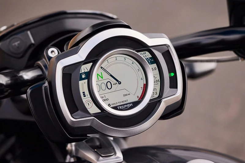 Triumph Rocket 3