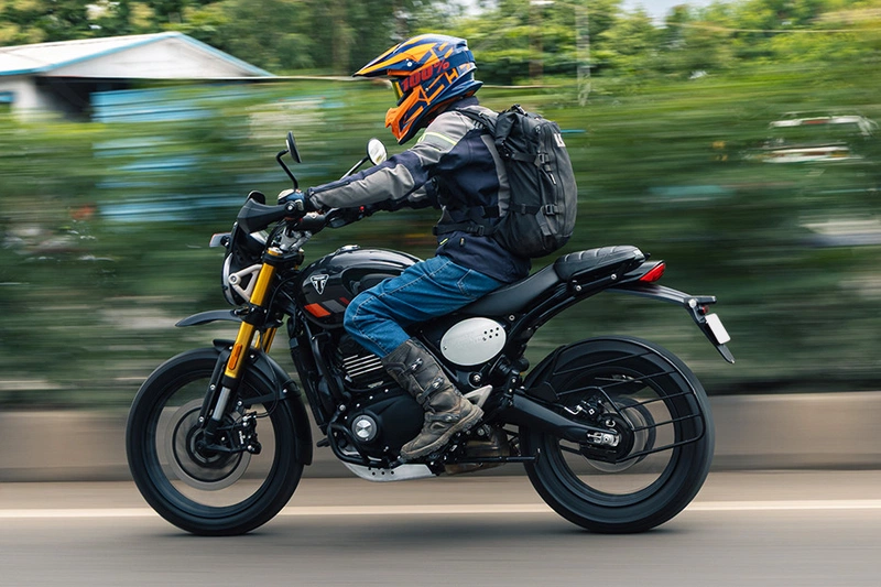 Triumph Scrambler 400 XC