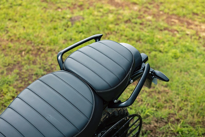 Triumph Scrambler 400 XC