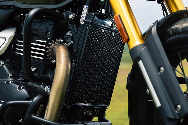 Triumph Scrambler 400 XC