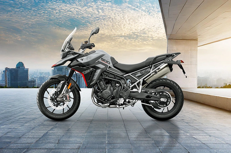 Triumph Tiger 900
