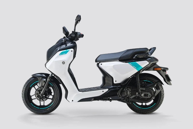 Yamaha EC-06