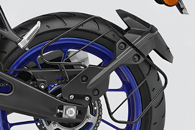 Yamaha R15 V4