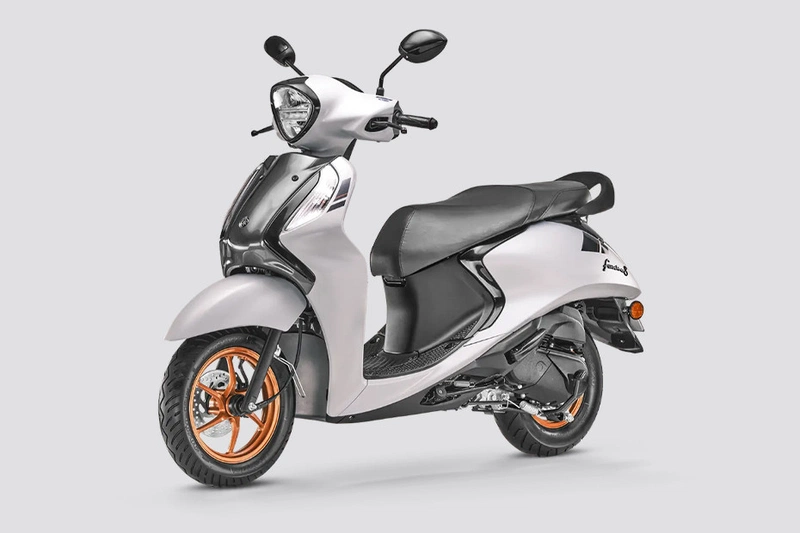 Yamaha Fascino 125 Fi Hybrid