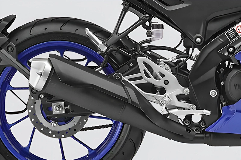 Yamaha R15 V4