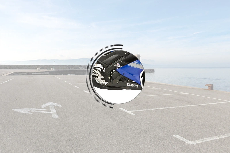 Yamaha R15S