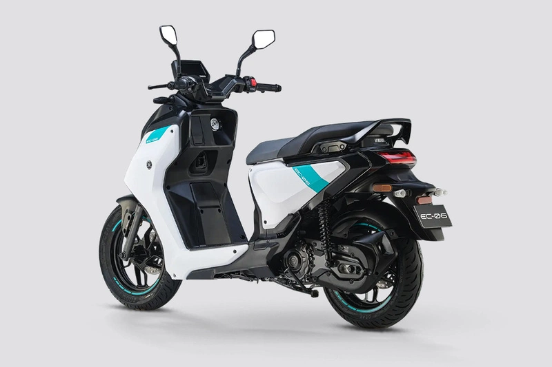 Yamaha EC-06